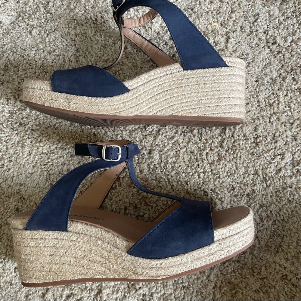 Lucky Brand Strappy Blue Suede Wedge Size 10